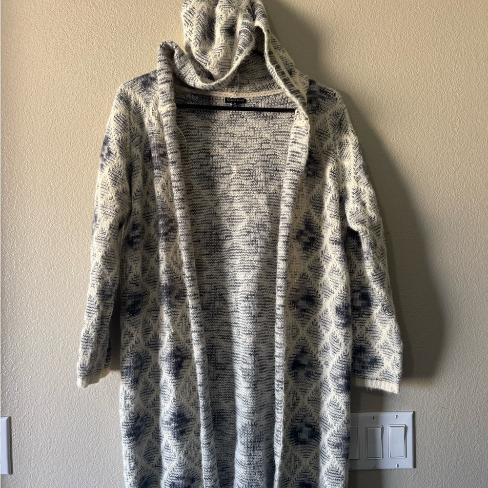 Cozy Gray Patterned Women's Sweater